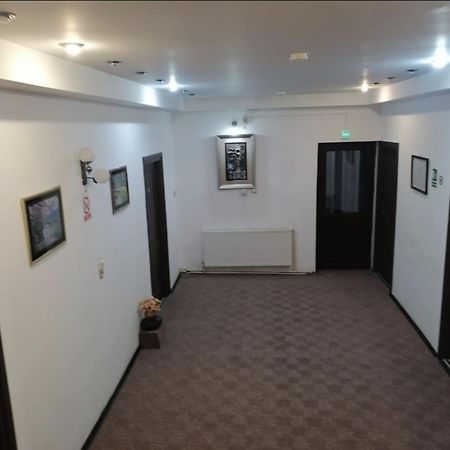 Pensiunea Millenium Sibiu With Parking - Motorcycle Friendly Travel Routes Экстерьер фото
