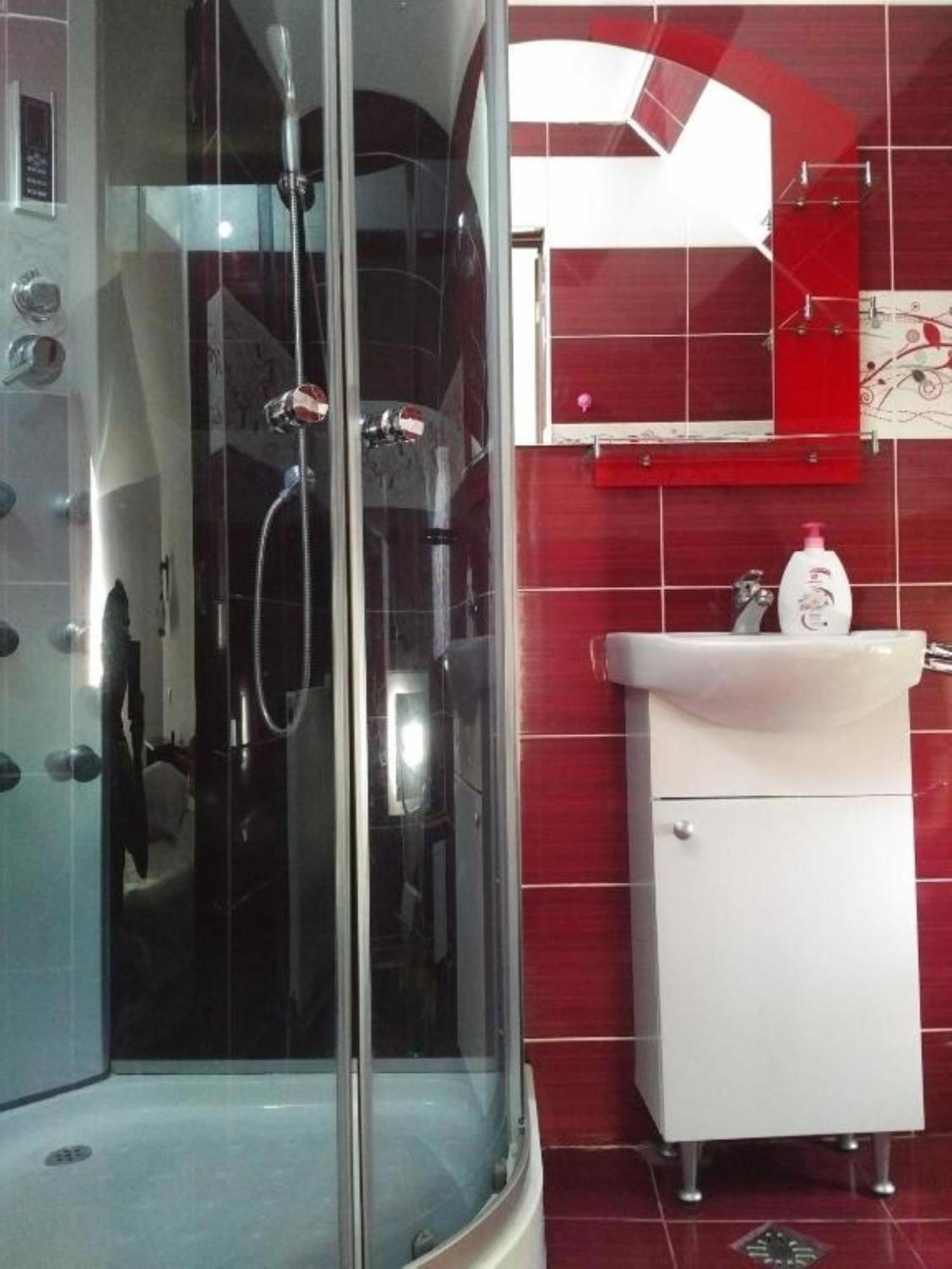 Pensiunea Millenium Sibiu With Parking - Motorcycle Friendly Travel Routes Экстерьер фото